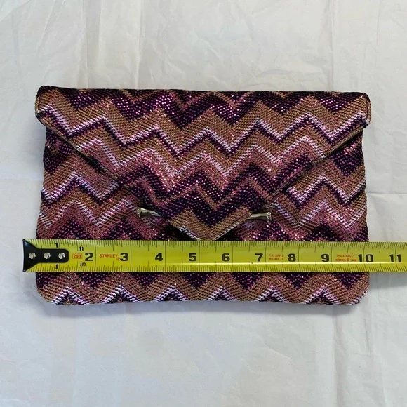 Elaine Turner Zig Zag Bella Clutch - Picture 15 of 15